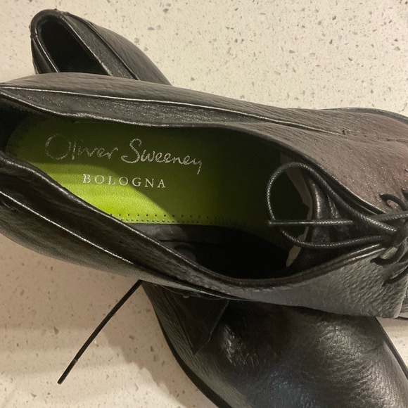 Elegant Black Leather Men's Oxfords - Picture 3 of 8